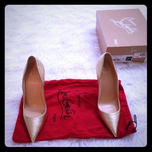Christian Louboutin So Kate 120 Nappa Pepite Gold